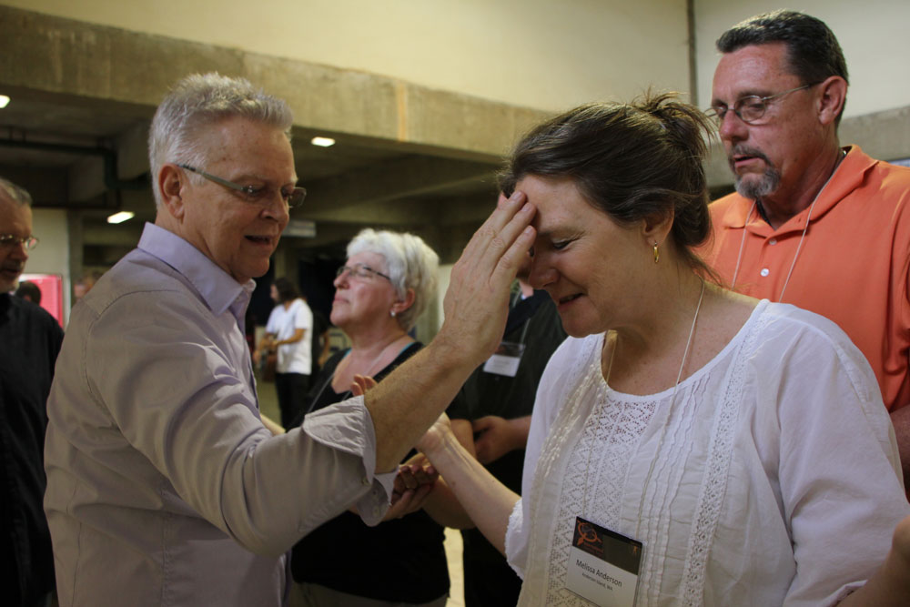 Dr. Randy Clark Praying for Woman in Brazil